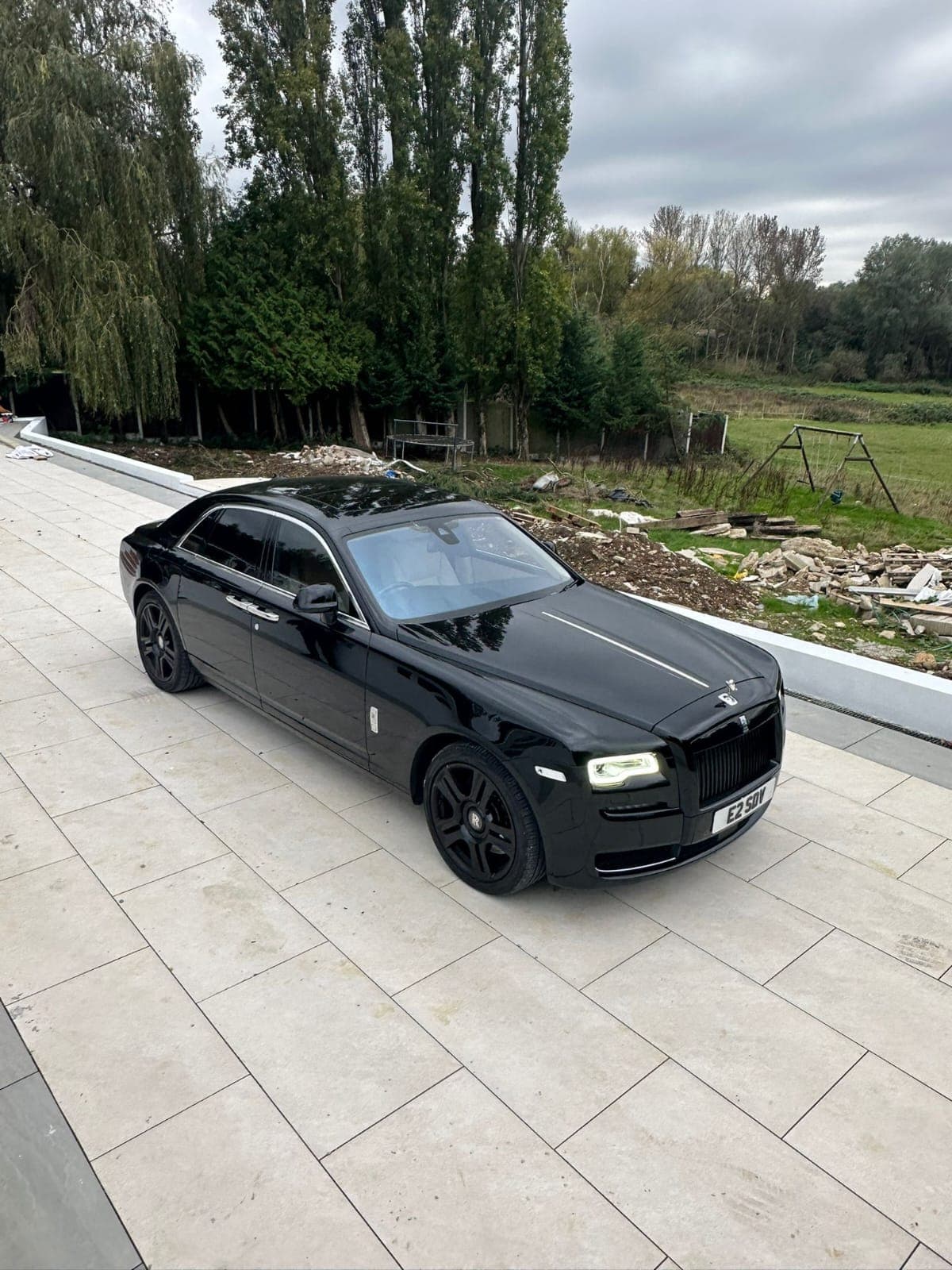 Rolls-Royce Ghost Extended — view 1